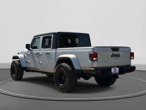 Used 2021 Jeep Gladiator Sport AWD/4WD image 7