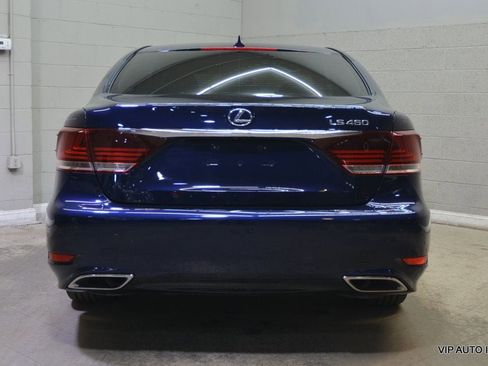 Used 2013 Lexus LS 460 w/ Comfort Pkg RWD image 6