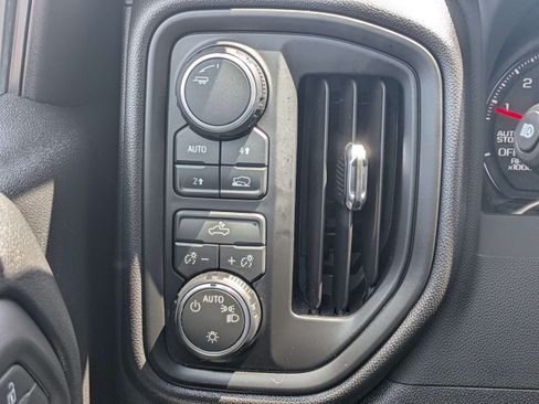 Used 2026 Chevrolet Silverado 1500 Custom AWD/4WD image 29