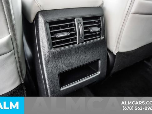 Used 2025 Mitsubishi Outlander SE FWD image 54