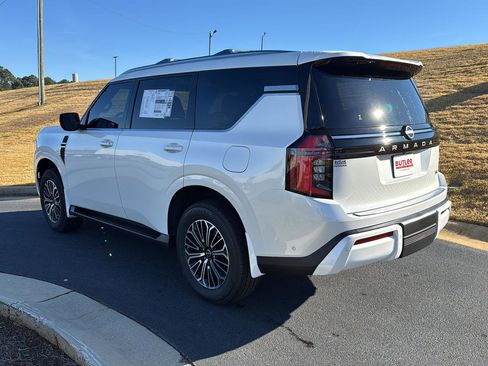 New 2026 Nissan Armada SL w/ Captain's Chari Seat Package image 3