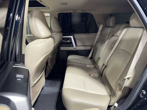 Certified 2021 Toyota 4Runner SR5 Premium image 17