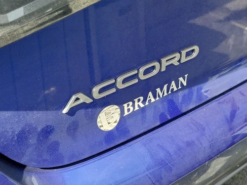 Used 2023 Honda Accord Sport image 5