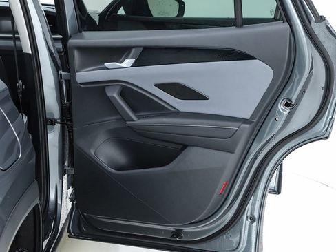 New 2026 Volkswagen Tiguan SE image 70