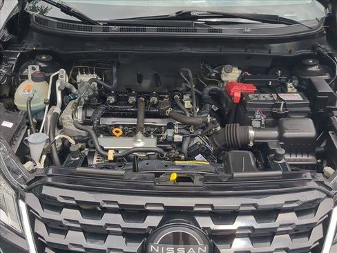 Used 2024 Nissan Kicks S FWD image 21