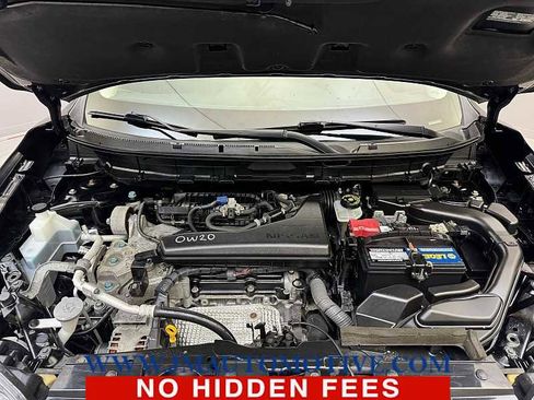 Used 2018 Nissan Rogue SV AWD/4WD image 10