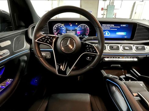 Used 2024 Mercedes-Benz GLE 350 4MATIC image 6