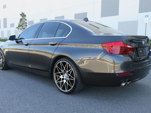 Used 2016 BMW 528i Sedan image 4