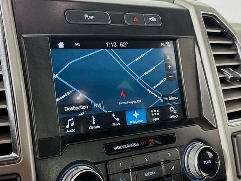 Used 2016 Ford F150 Lariat w/ Equipment Group 502A Luxury image 13