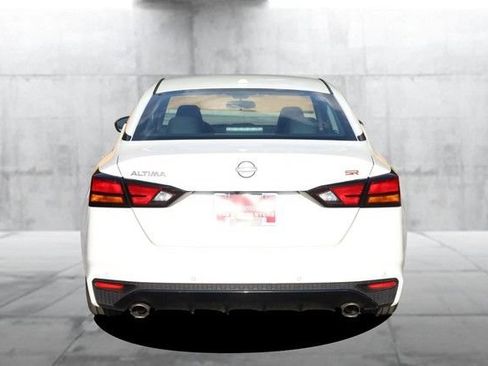 Certified 2024 Nissan Altima 2.5 SR FWD image 6
