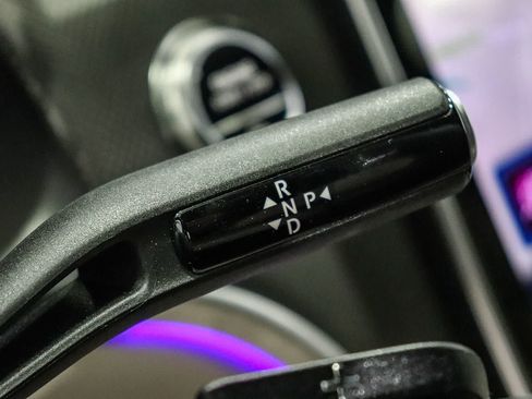 Certified 2026 Mercedes-Benz GLC 300 image 19