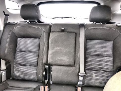 Used 2024 GMC Terrain SLE FWD image 21
