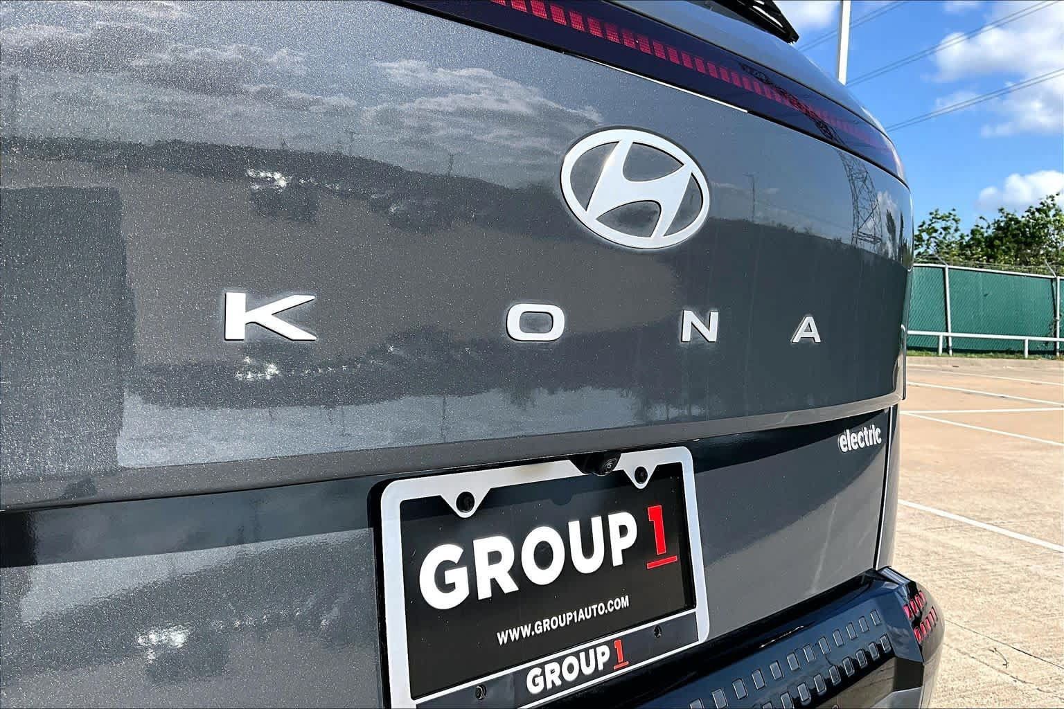 Used 2024 Hyundai Kona Limited FWD image 28