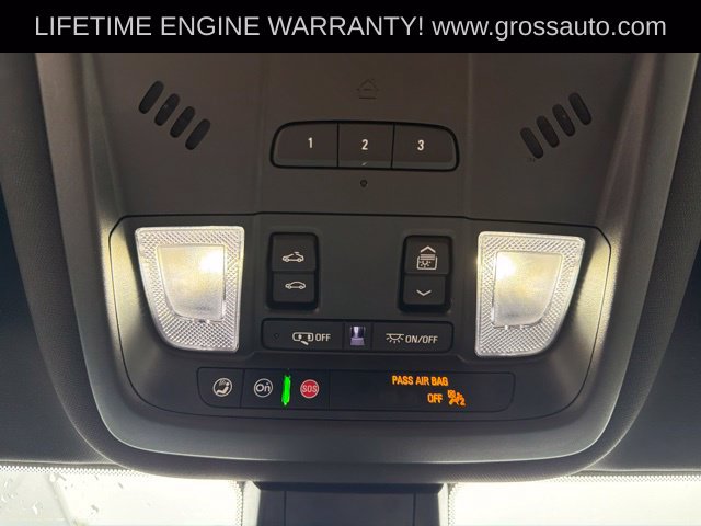 Used 2025 Cadillac XT6 Premium Luxury AWD/4WD image 18
