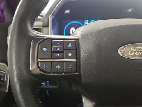 Used 2022 Ford F150 Platinum w/ Equipment Group 701A High AWD/4WD image 14