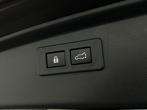 Used 2023 Subaru Outback Premium AWD/4WD image 35