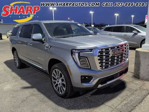 Used 2026 GMC Yukon XL Denali w/ Sun & Power Step Package image 1