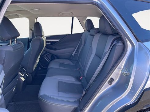 Certified 2024 Subaru Outback Onyx Edition w/ Popular Package #2 image 13