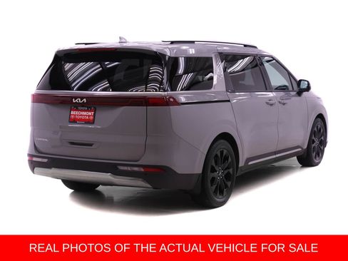 Used 2023 Kia Carnival SX Prestige FWD image 2