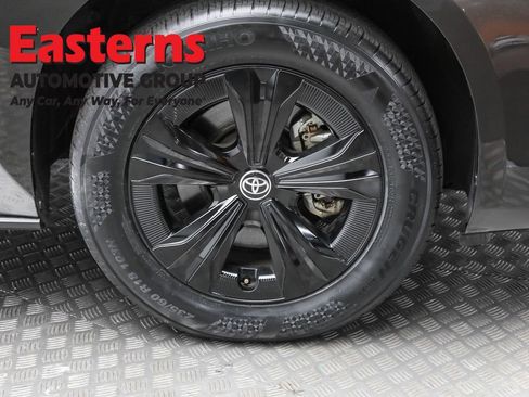 Used 2023 Toyota bZ4X XLE image 30