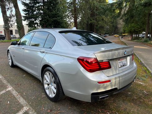 Used 2013 BMW 750Li 750Li Sedan 4D image 5