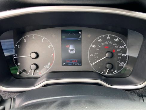 Used 2025 Toyota Corolla SE image 24