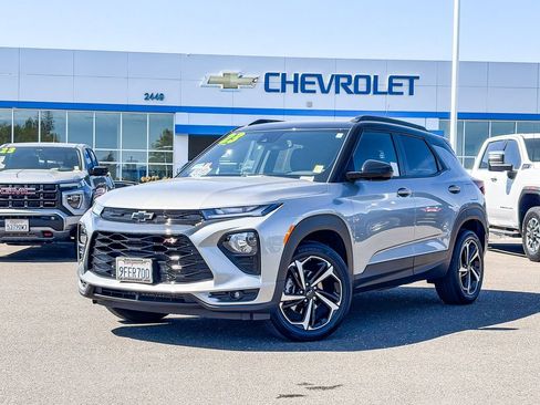 Certified 2023 Chevrolet TrailBlazer RS w/ Convenience Package image 1