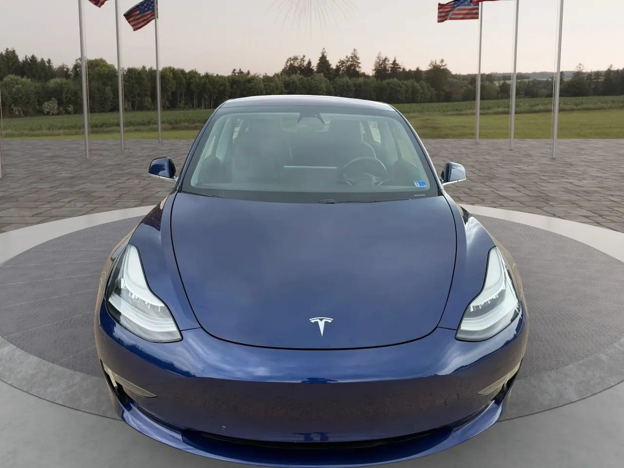 Used 2018 Tesla Model 3 Mid Range RWD image 2