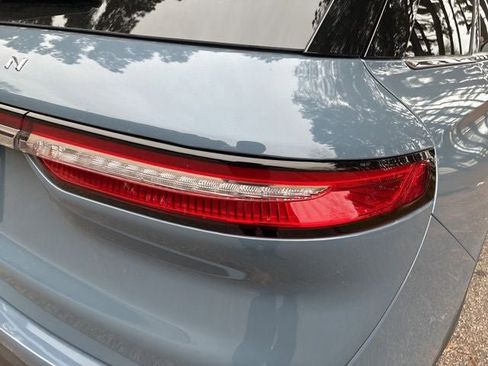 New 2026 Lincoln Corsair Premiere image 14