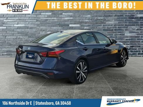 Used 2022 Nissan Altima 2.5 SR FWD image 5