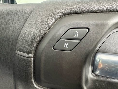 Used 2019 GMC Sierra 1500 SLT w/ SLT Convenience Package image 41