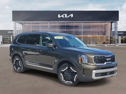 Used 2024 Kia Telluride EX