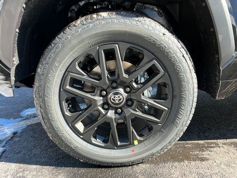 New 2026 Toyota Tundra Limited image 25