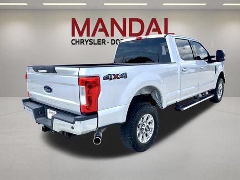 Used 2018 Ford F250 XLT w/ XLT Premium Package AWD/4WD image 5