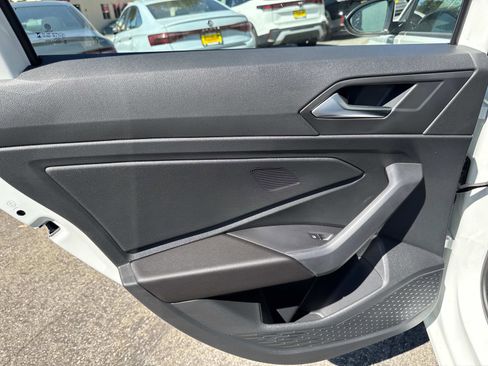 New 2025 Volkswagen Jetta Sport image 11