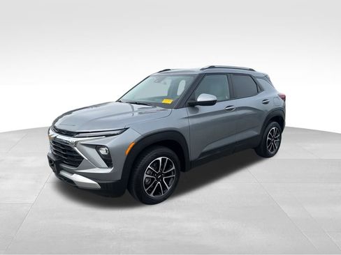 Used 2025 Chevrolet TrailBlazer LT image 30