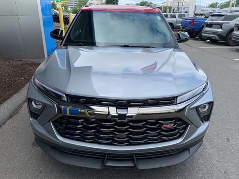 New 2026 Chevrolet TrailBlazer RS w/ Convenience Package image 2