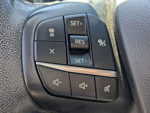 Used 2020 Ford Escape SE Sport FWD image 12