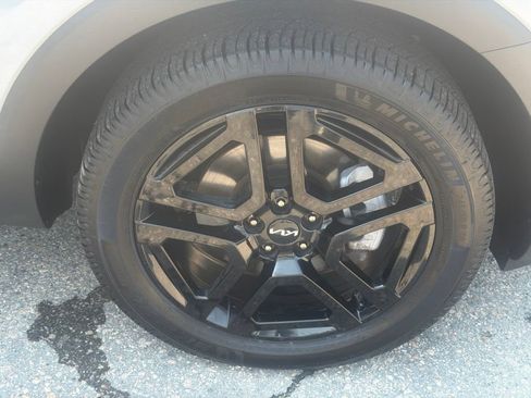 Used 2024 Kia Telluride EX X-Line AWD/4WD image 14