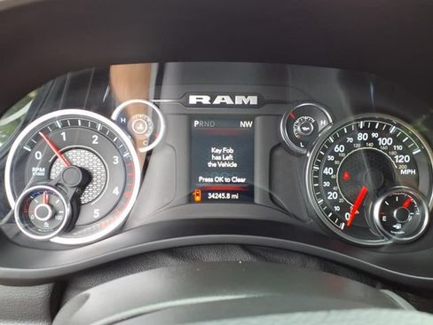 Used 2024 RAM 2500 Tradesman w/ Chrome Appearance Group AWD/4WD image 30
