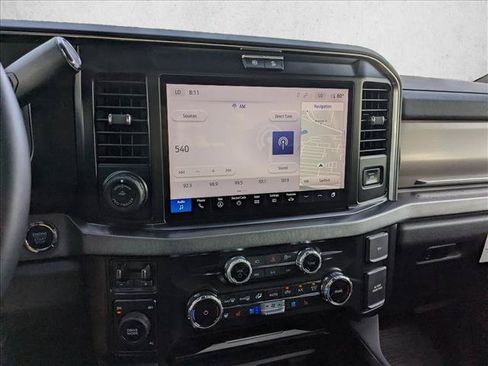 Used 2026 Ford F450 Platinum w/ FX4 Off-Road Package AWD/4WD image 14