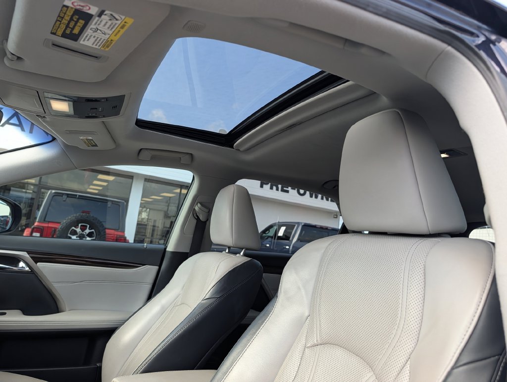 Used 2019 Lexus RX 350 FWD w/ Premium Package image 29