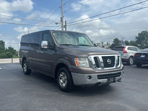 Used 2018 Nissan NV 3500 SL RWD image 37