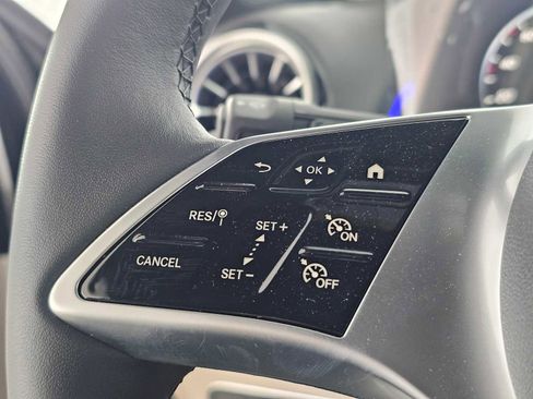 New 2026 Mercedes-Benz GLB 250 image 27