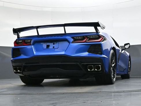Used 2023 Chevrolet Corvette Stingray Preferred Conv w/ 2LT image 34