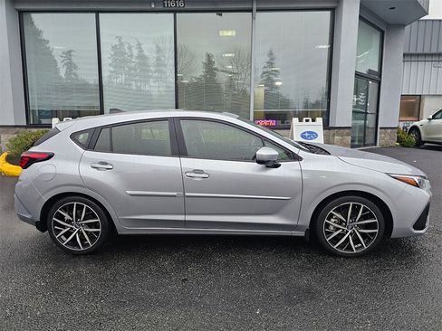 Used 2024 Subaru Impreza 2.0i Sport image 8