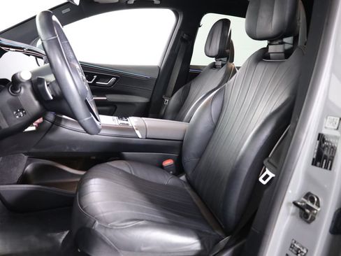 Used 2023 Mercedes-Benz EQS 580 4MATIC SUV image 31