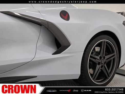 Used 2024 Chevrolet Corvette Stingray Premium Conv w/ Z51 Performance Package RWD image 13