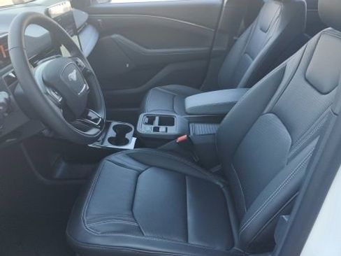 New 2025 Ford Mustang Mach-E Premium image 31