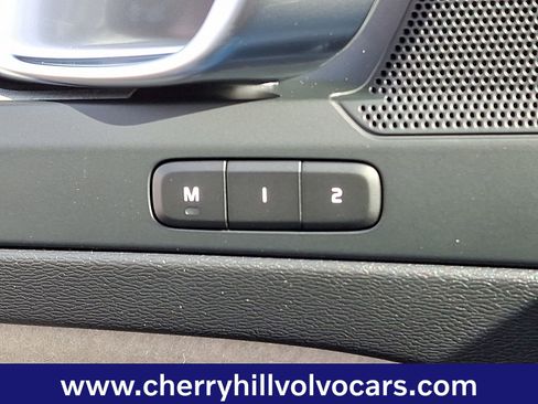 New 2026 Volvo XC40 B5 Plus w/ Protection Package Premier image 18